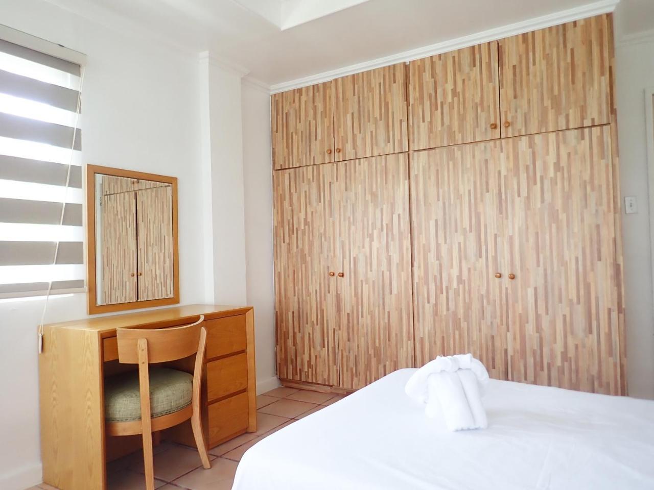 Blue Ocean View Hotel コロール エクステリア 写真