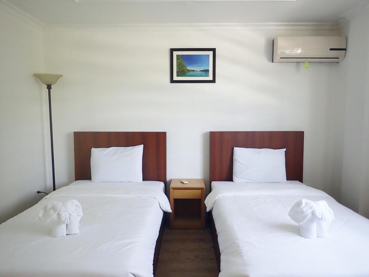 Blue Ocean View Hotel コロール エクステリア 写真